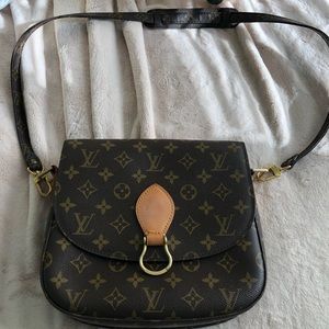 Louis Vuitton St Cloud GM w/ monogram strap
